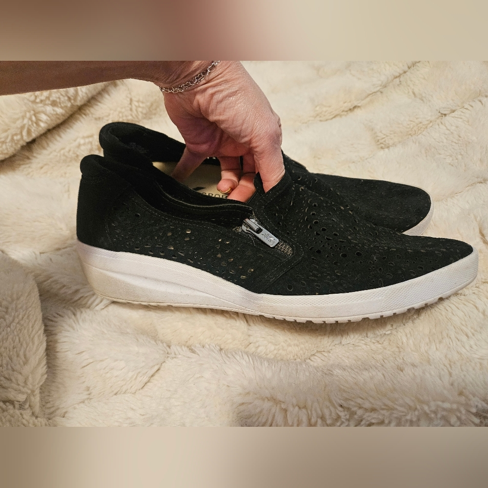 Anne Klein Sport Black Slip-On Sneakers